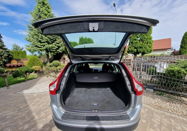 Volvo XC 60 cena 28000 przebieg: 365537, rok produkcji 2011 z Płock małe 172